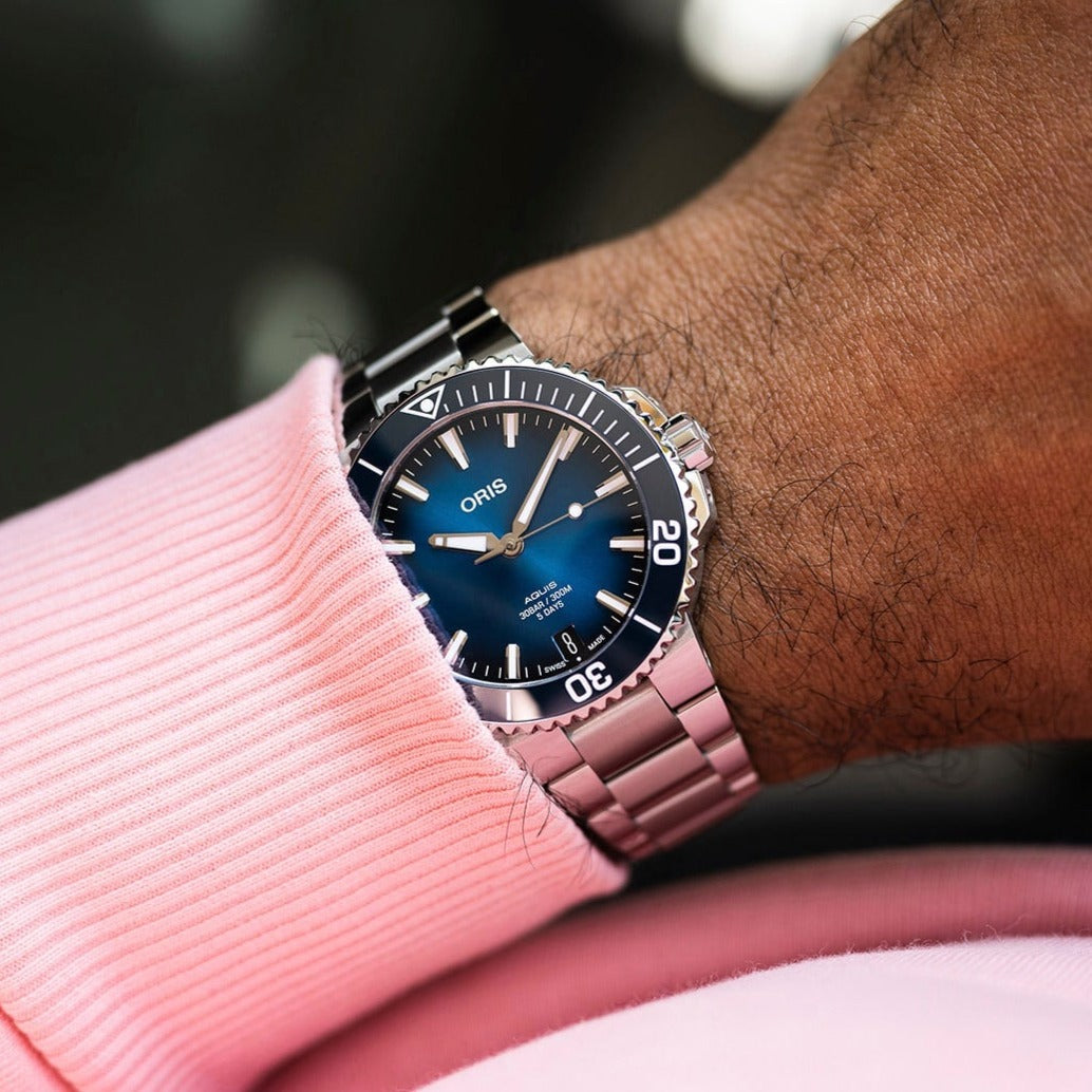 ORIS - AQUIS DATE CALIBRE 400