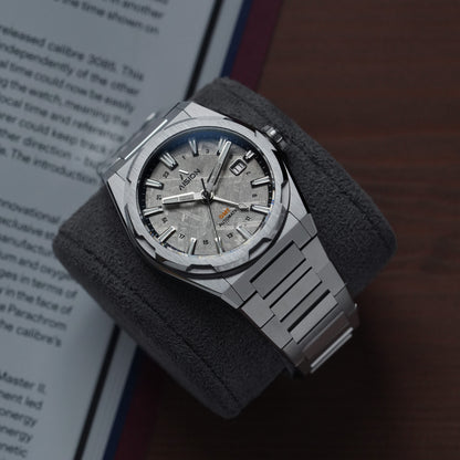 AISION HANG GMT - Meteorite Dial