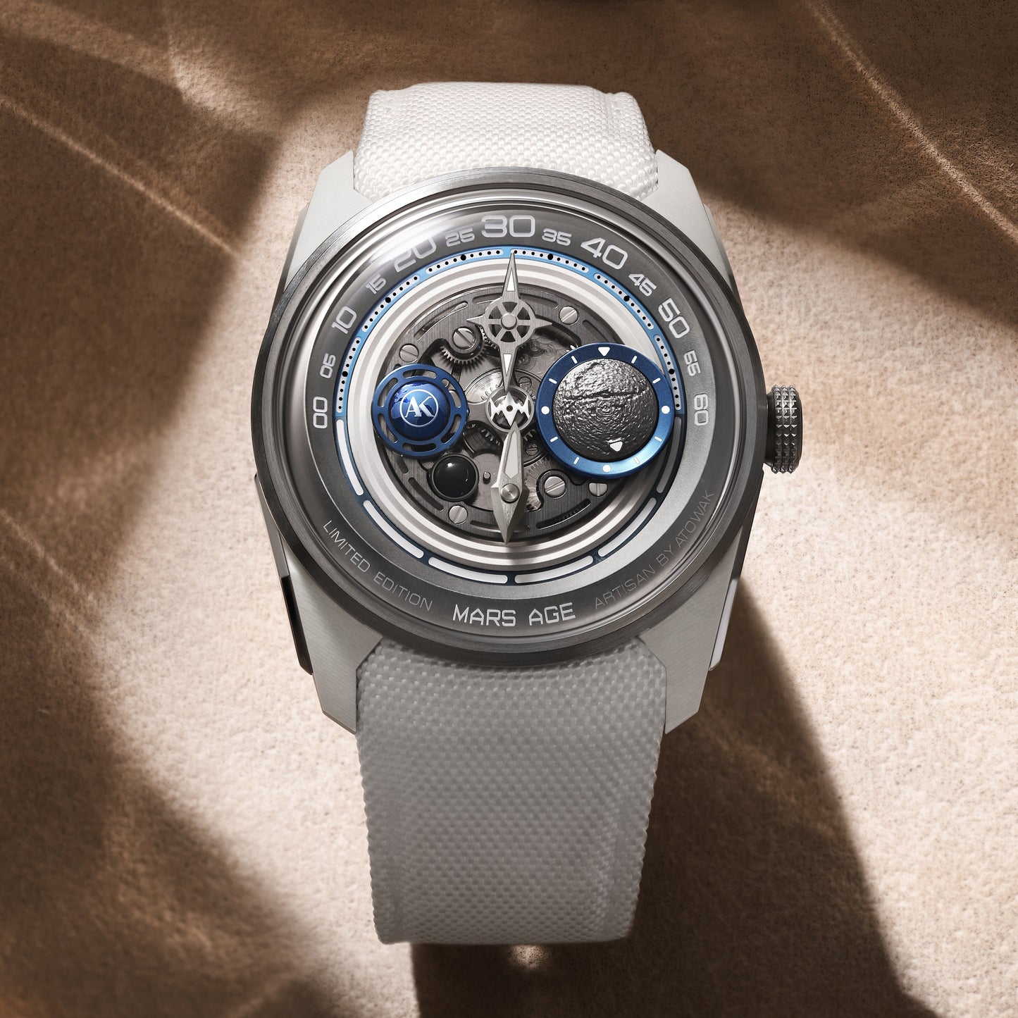 MARS AGE TRAVERSE WHITE